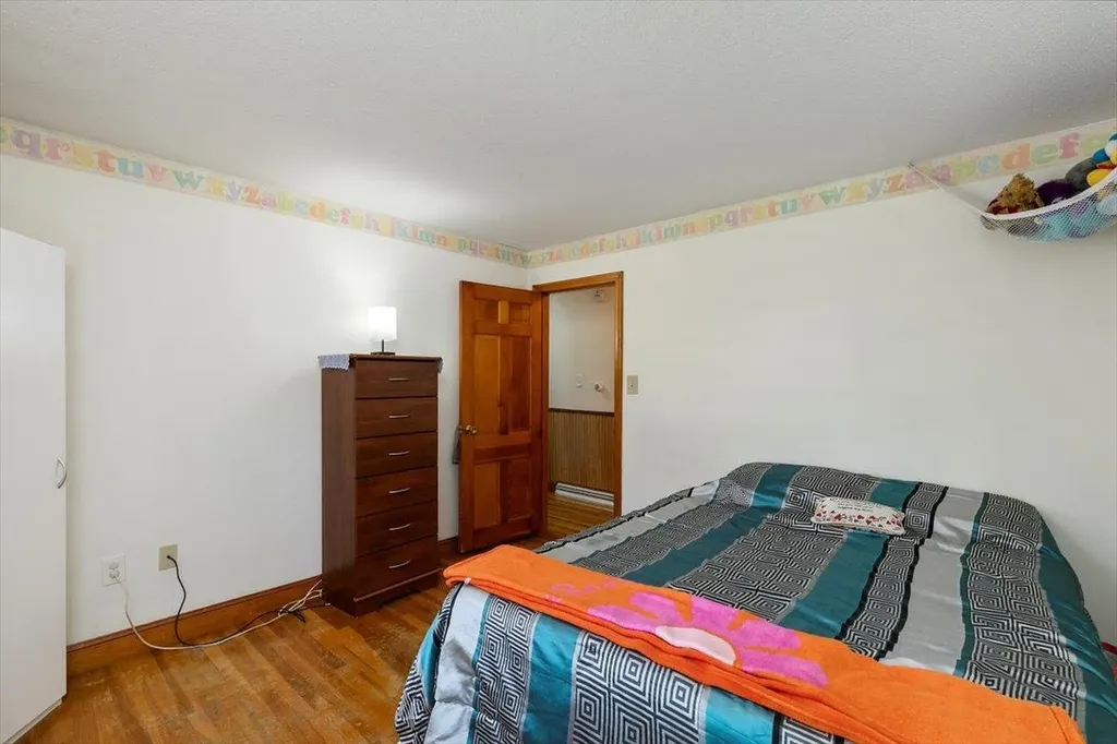 8 Joseph Road Salem NH 03079