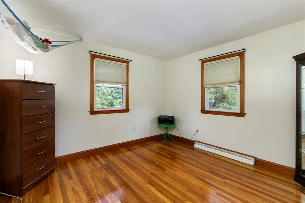 8 Joseph Road Salem NH 03079