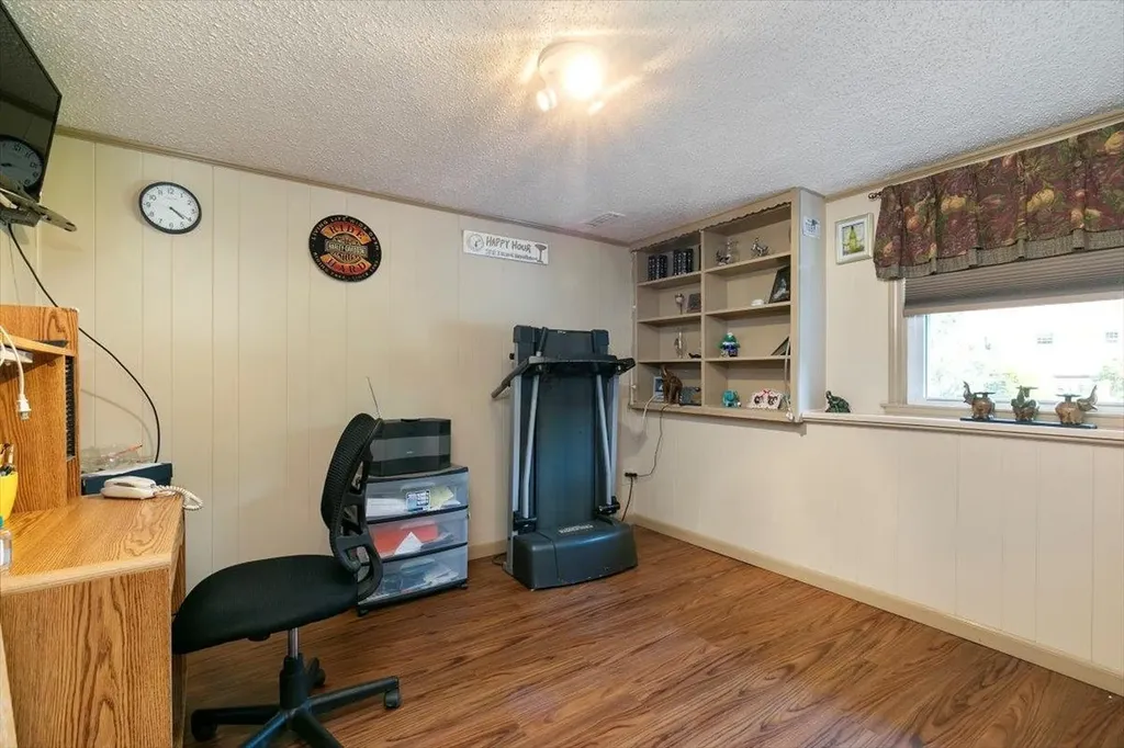 8 Joseph Road Salem NH 03079