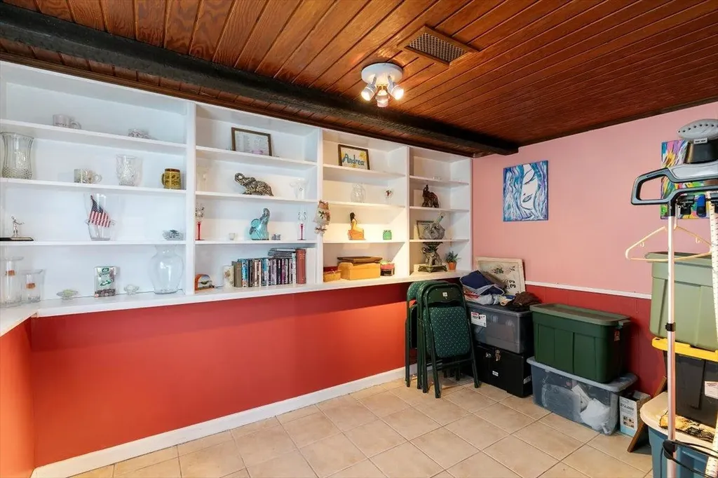 8 Joseph Road Salem NH 03079