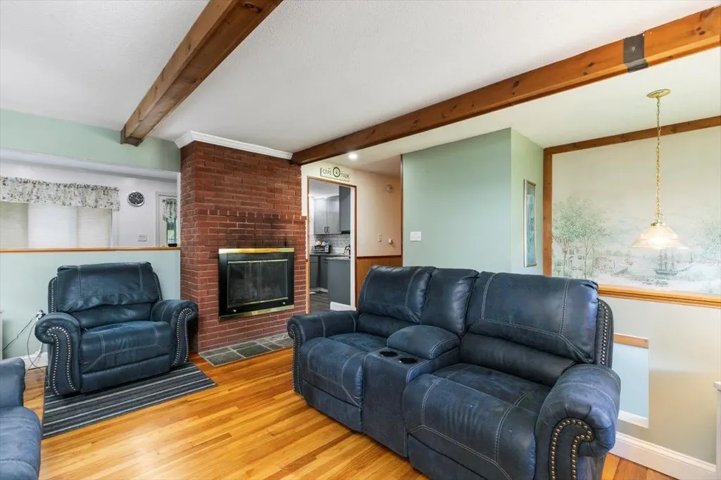 8 Joseph Road Salem NH 03079