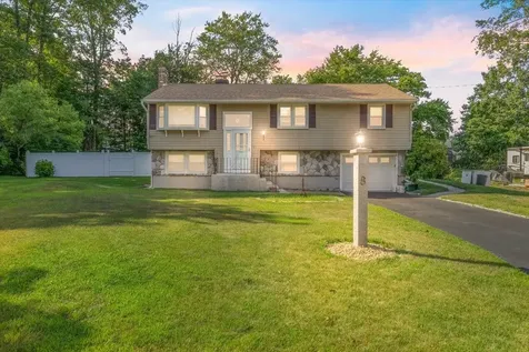 8 Joseph Road Salem NH 03079