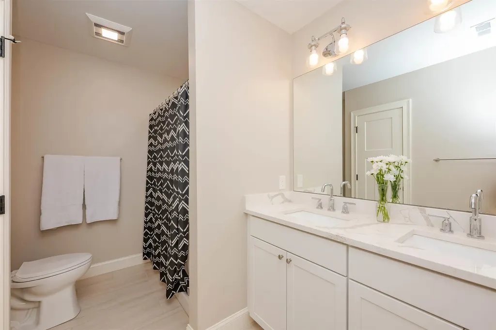 40 Northfield Drive Dover NH 03820