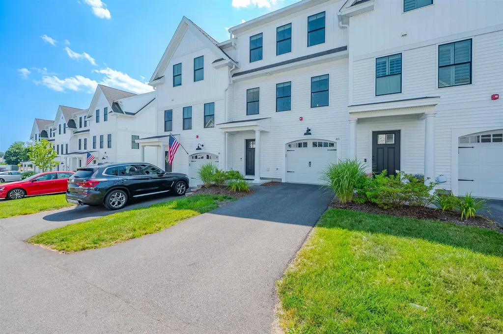 40 Northfield Drive Dover NH 03820