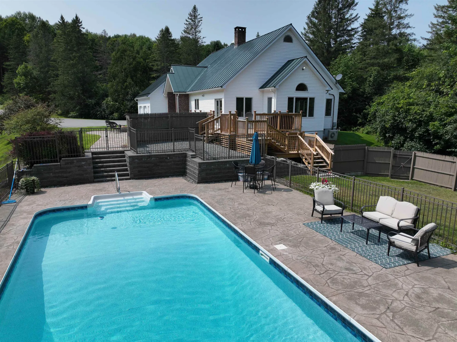 1504 Lake Road Newport City VT 05855