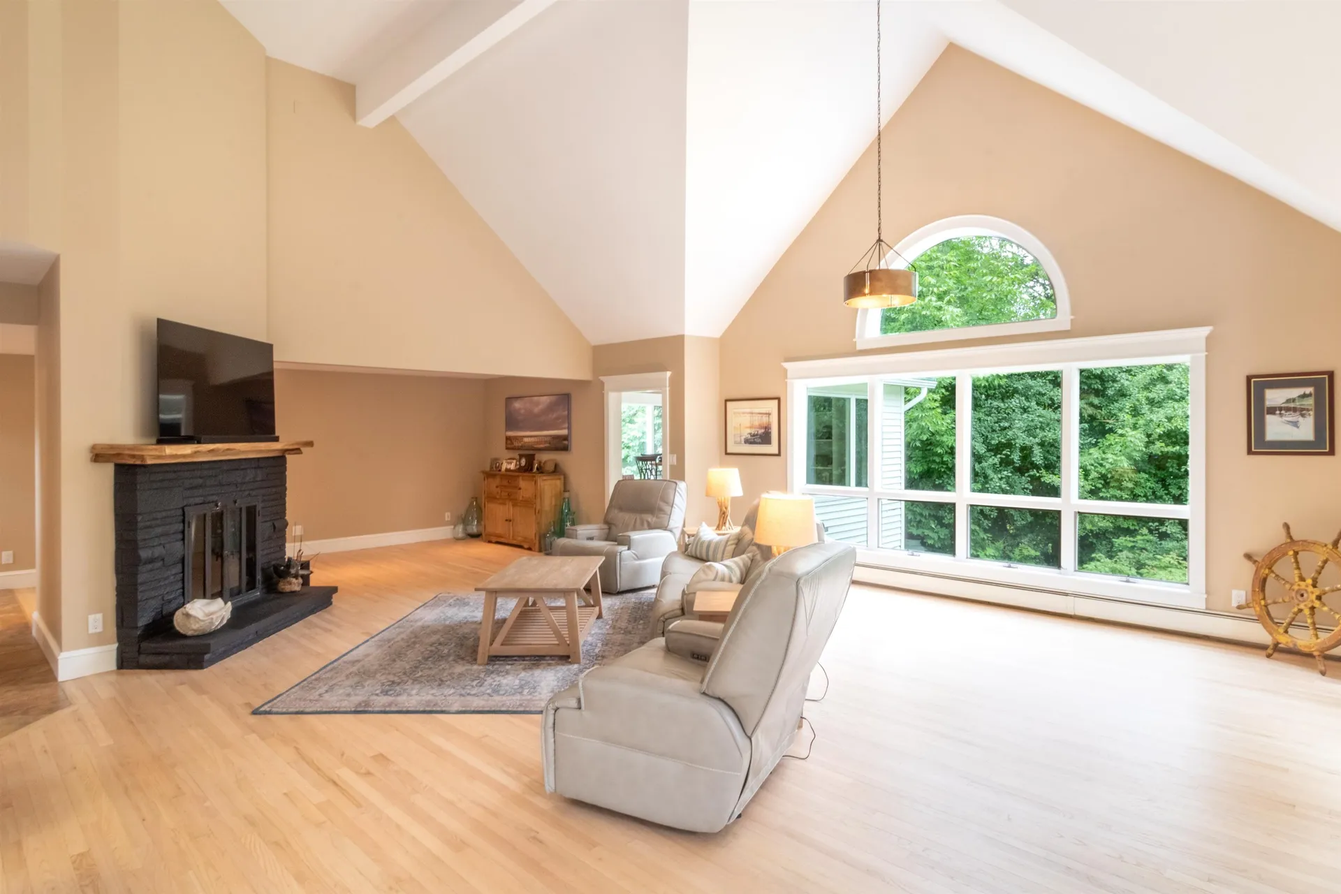 1504 Lake Road Newport City VT 05855