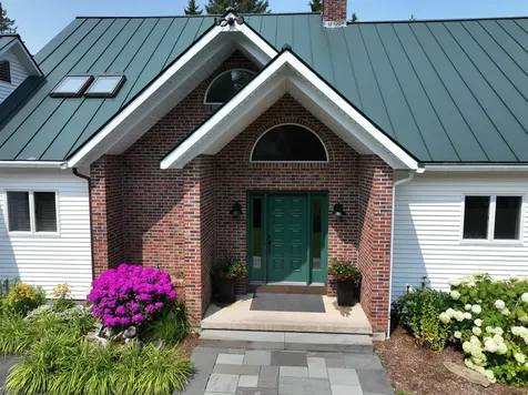 1504 Lake Road Newport City VT 05855
