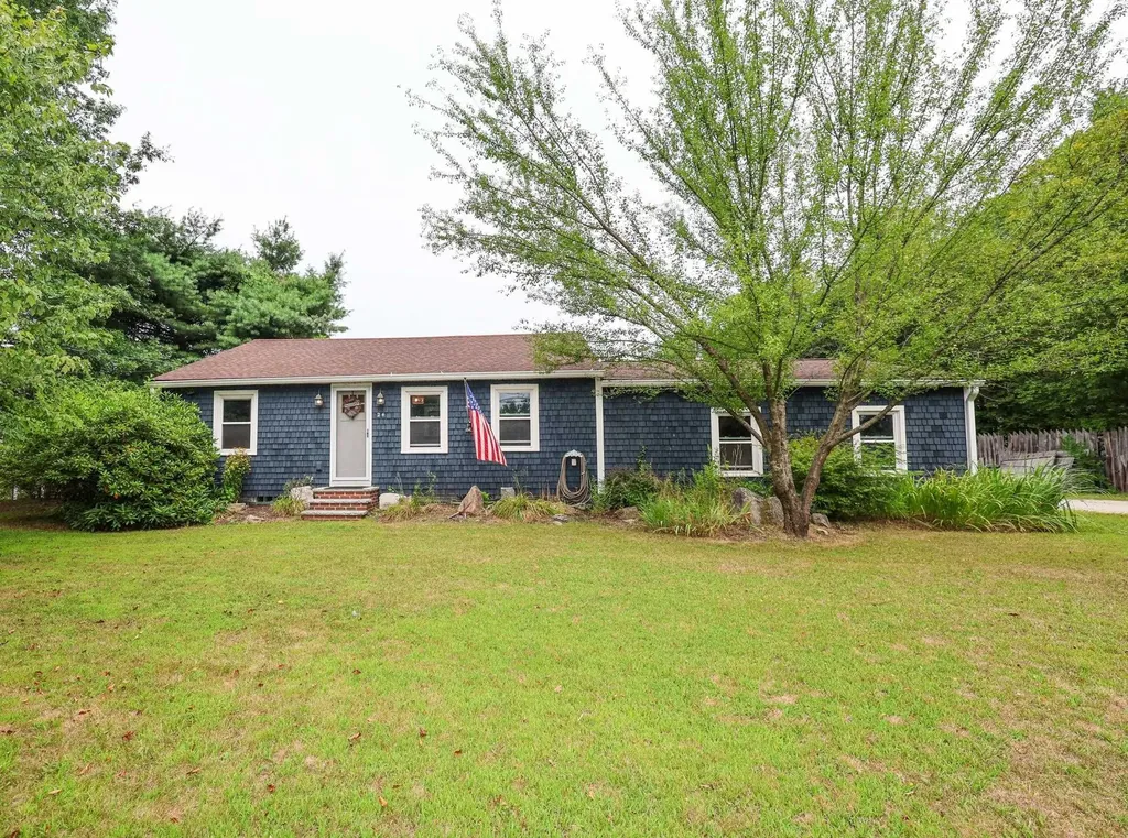 24 Stearns Road Amherst NH 03031