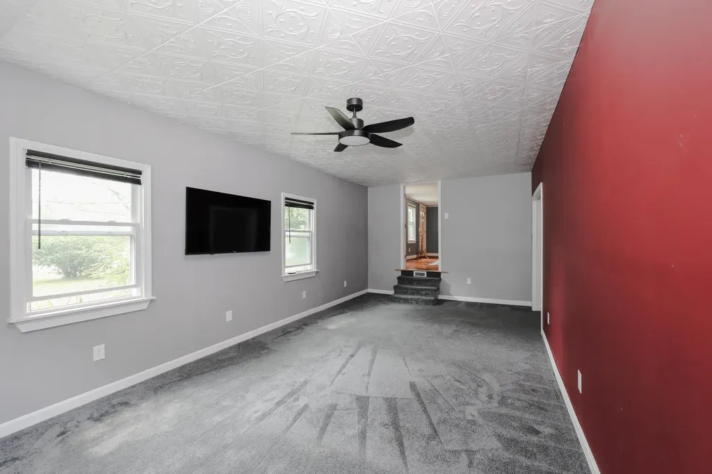 24 Stearns Road Amherst NH 03031