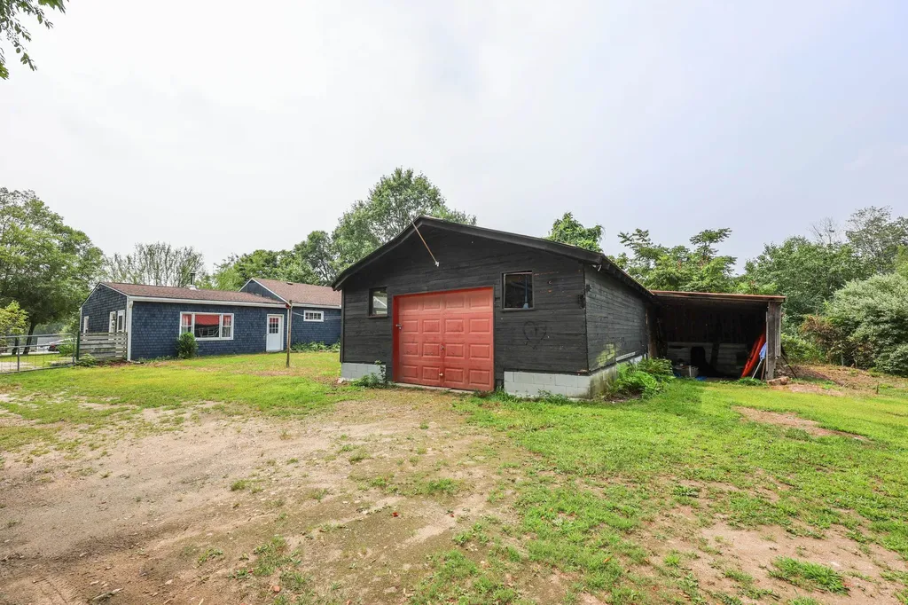 24 Stearns Road Amherst NH 03031