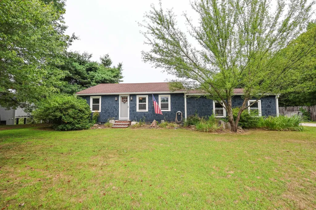 24 Stearns Road Amherst NH 03031