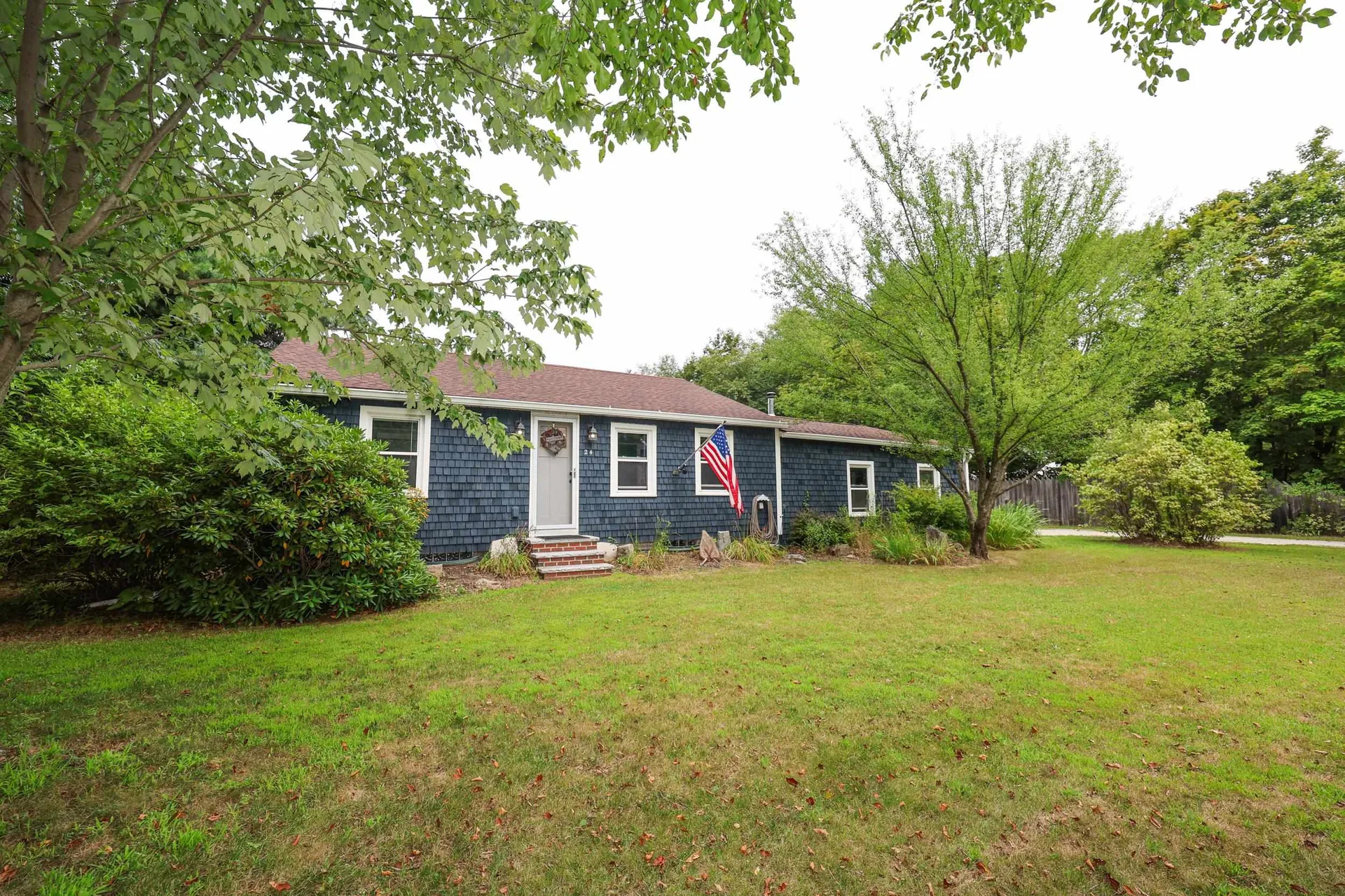 24 Stearns Road Amherst NH 03031