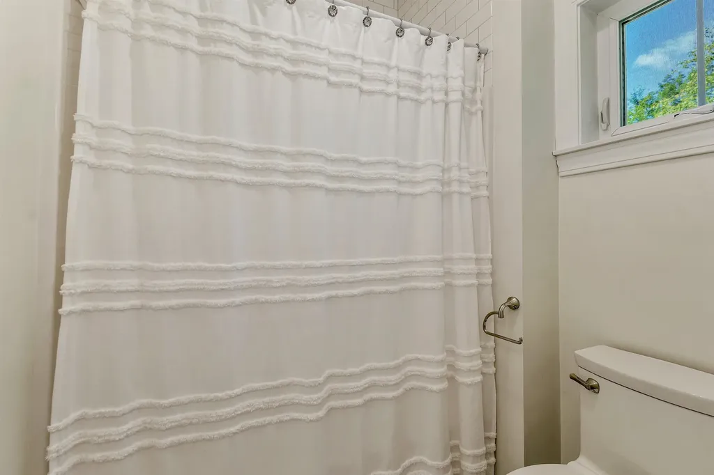 185 Ambrose Way Wolfeboro NH 03894