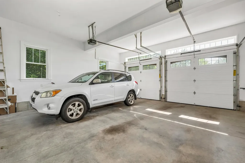 185 Ambrose Way Wolfeboro NH 03894