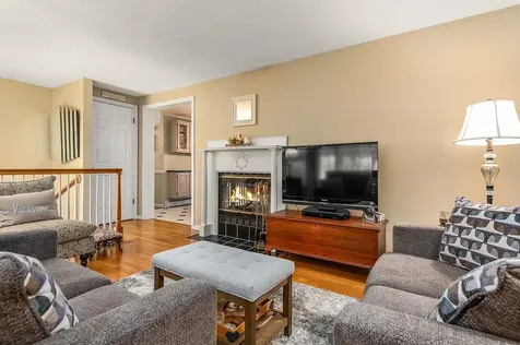 12 Spollett Drive Derry NH 03038