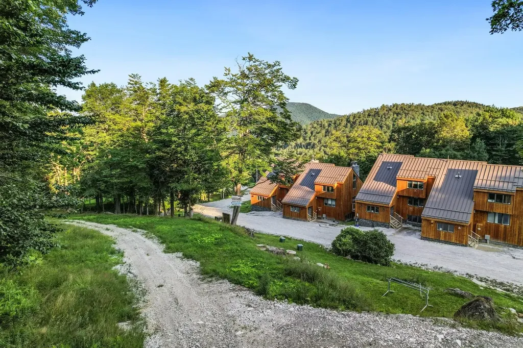 424 Trailside Drive Killington VT 05751