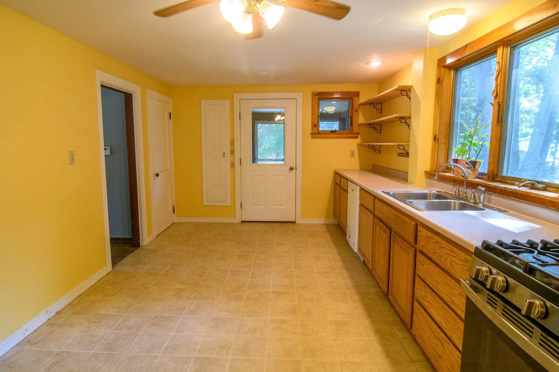 45 Blakeslee Street Brattleboro VT 05301