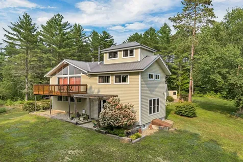 22 Prospect Ridge Road Holderness NH 03245