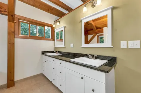 22 Prospect Ridge Road Holderness NH 03245