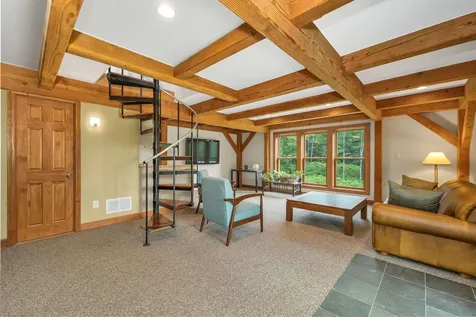 22 Prospect Ridge Road Holderness NH 03245