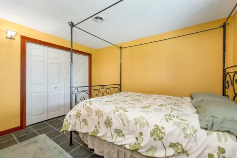 22 Prospect Ridge Road Holderness NH 03245