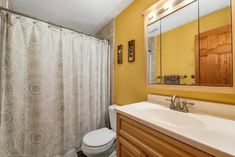 22 Prospect Ridge Road Holderness NH 03245