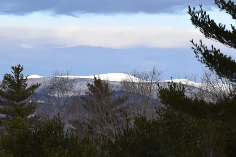 22 Prospect Ridge Road Holderness NH 03245