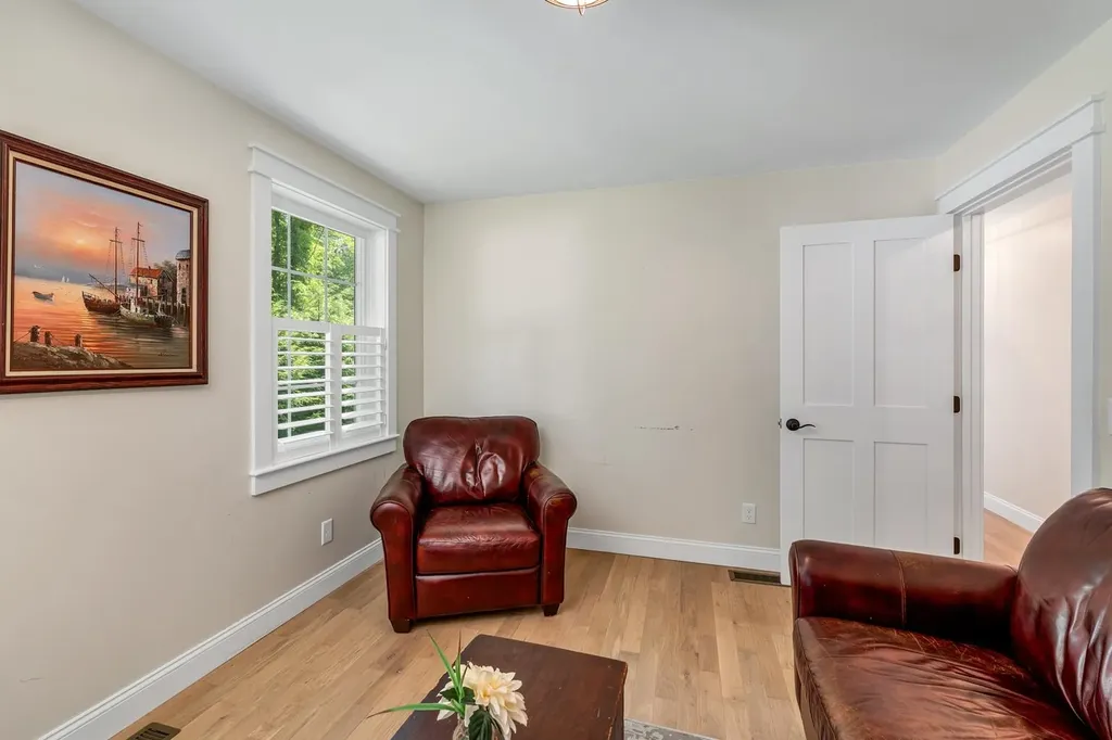 127 Forest Road Wolfeboro NH 03894