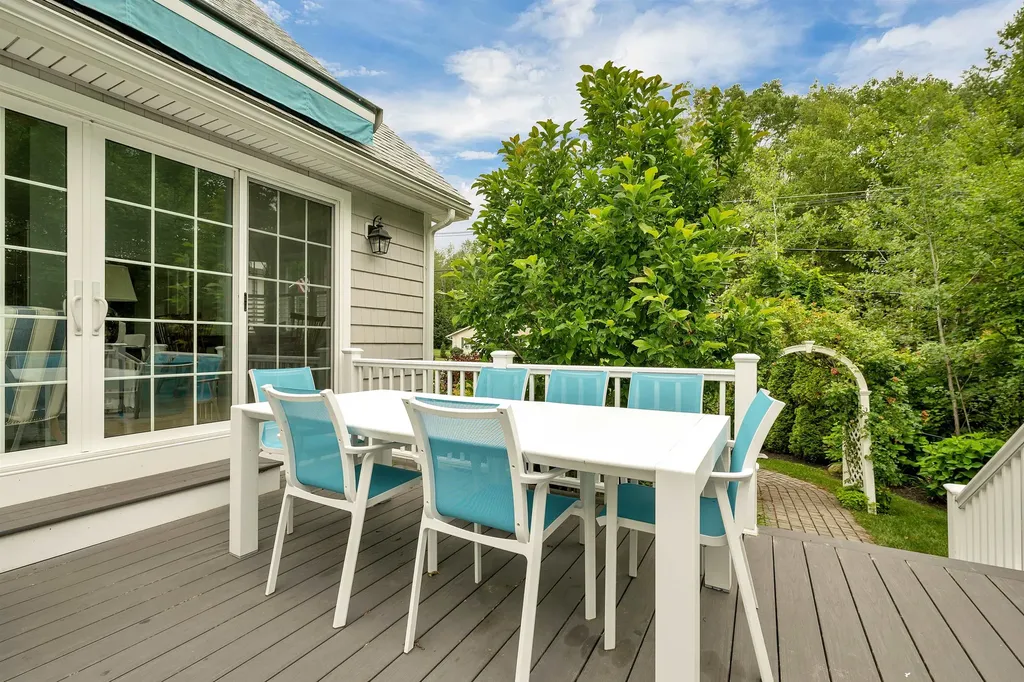 127 Forest Road Wolfeboro NH 03894