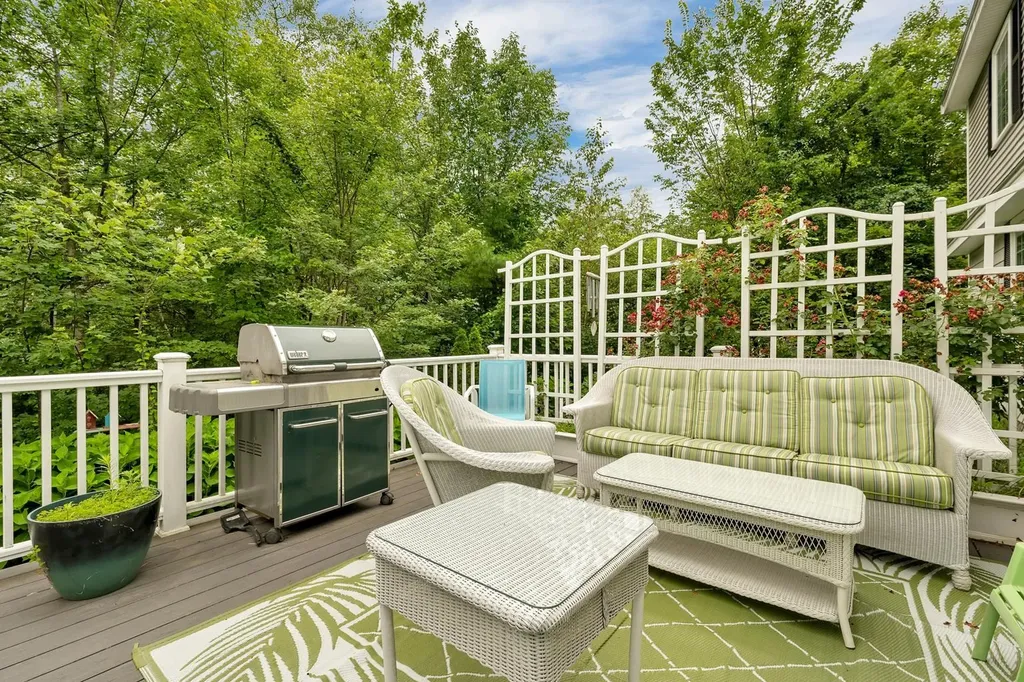 127 Forest Road Wolfeboro NH 03894