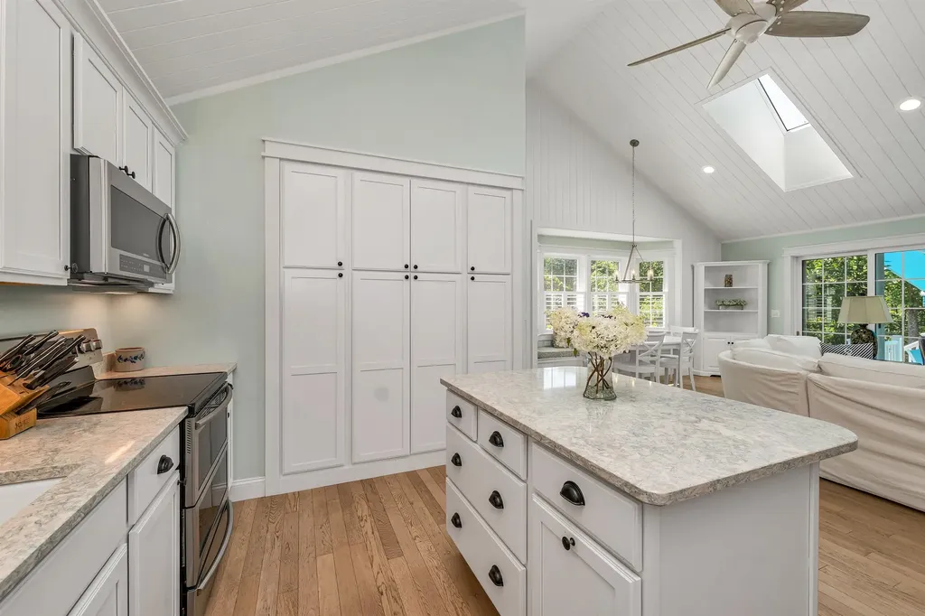 127 Forest Road Wolfeboro NH 03894