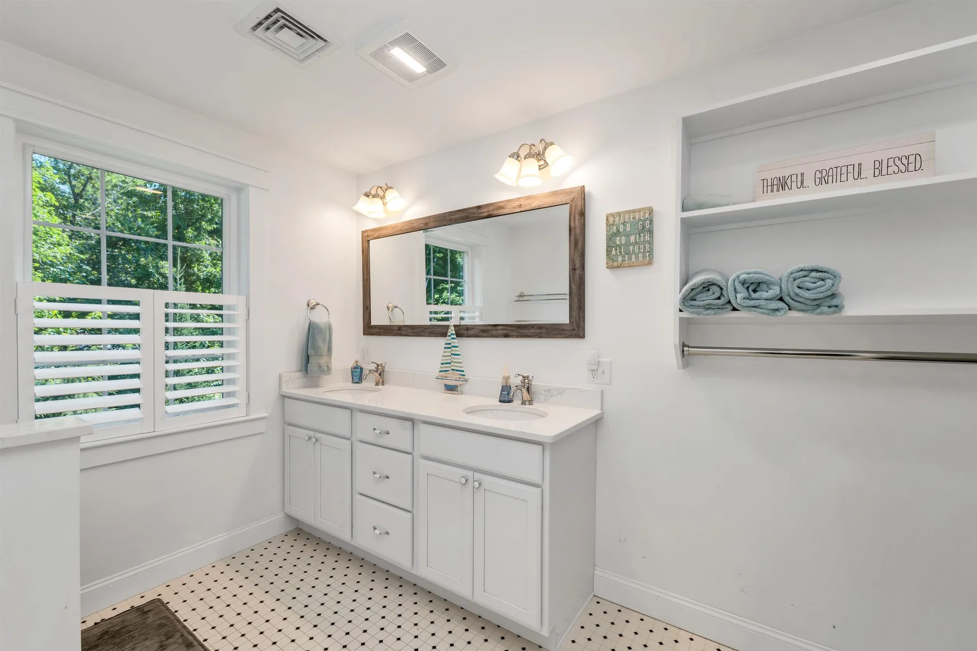 127 Forest Road Wolfeboro NH 03894