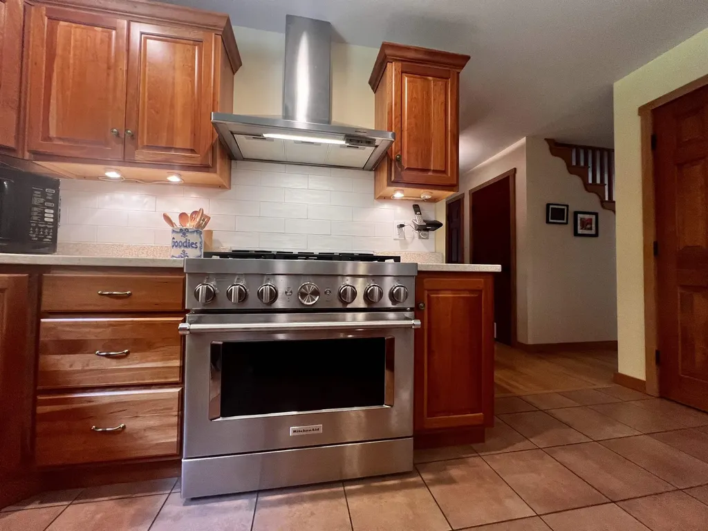 390 Zabarsky Road St. Johnsbury VT 05819