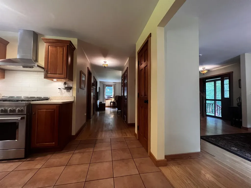 390 Zabarsky Road St. Johnsbury VT 05819
