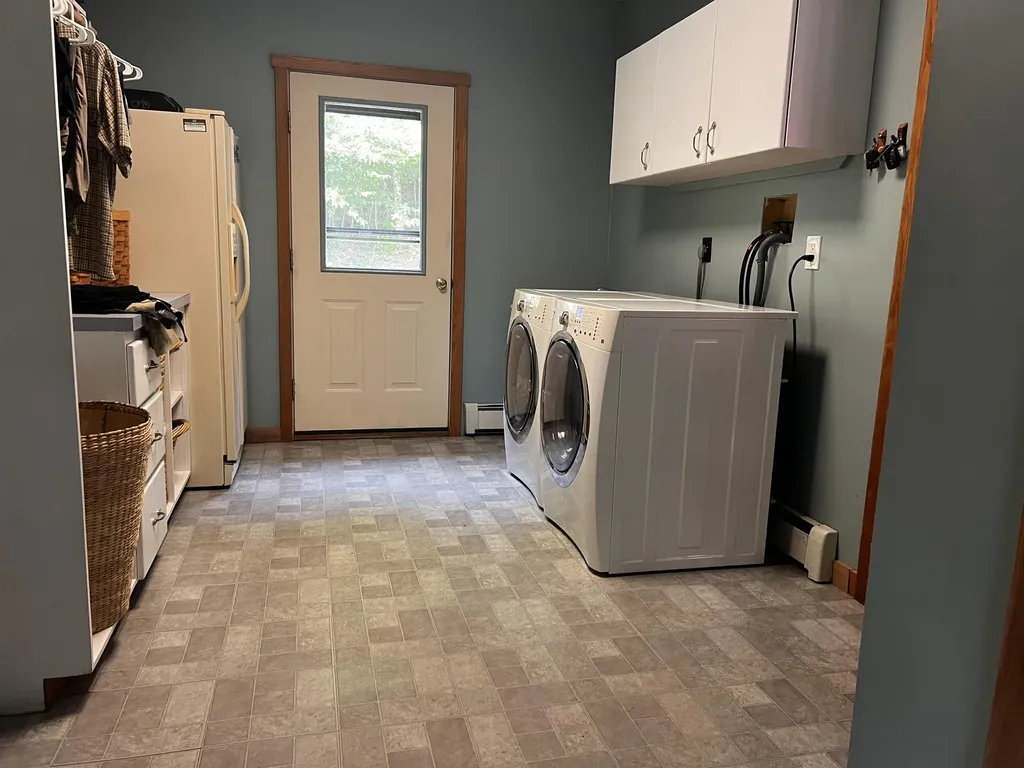 390 Zabarsky Road St. Johnsbury VT 05819