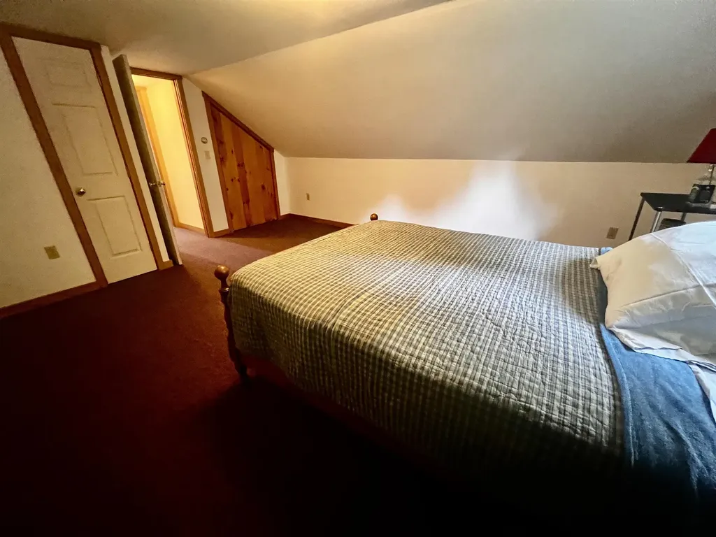 390 Zabarsky Road St. Johnsbury VT 05819