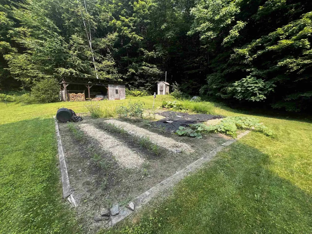 390 Zabarsky Road St. Johnsbury VT 05819