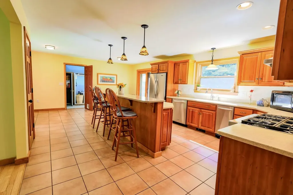 390 Zabarsky Road St. Johnsbury VT 05819