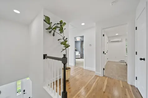 20 Hammond Road Deerfield NH 03037