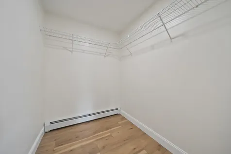 20 Hammond Road Deerfield NH 03037