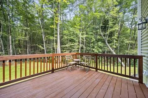 20 Hammond Road Deerfield NH 03037