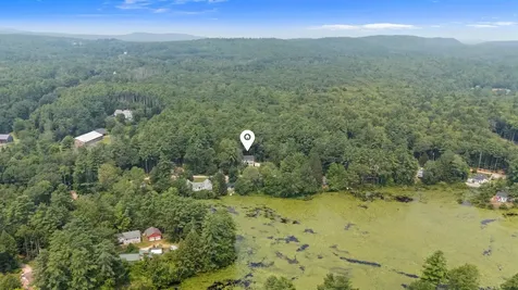 20 Hammond Road Deerfield NH 03037