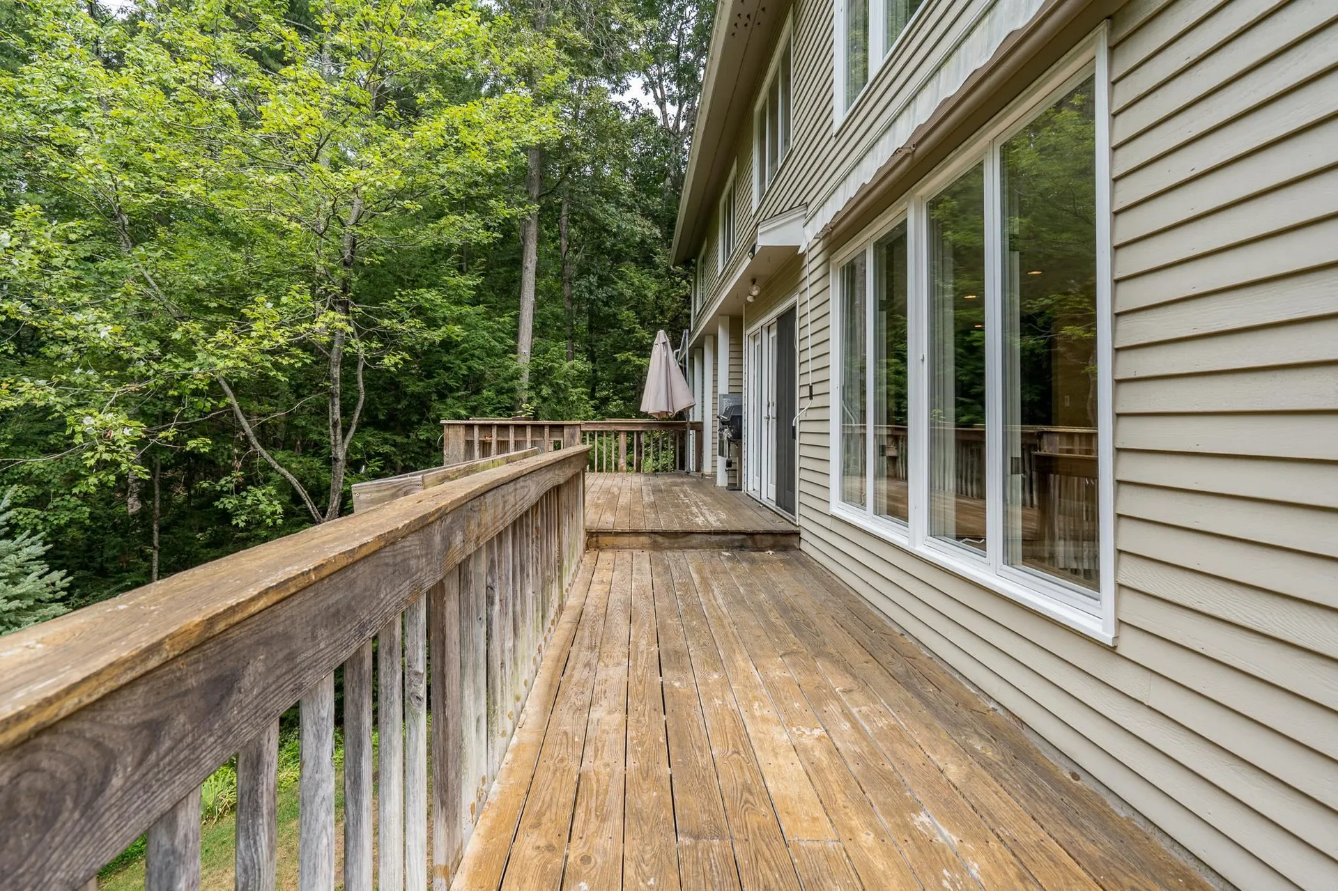 9 Pope Circle Nashua NH 03063
