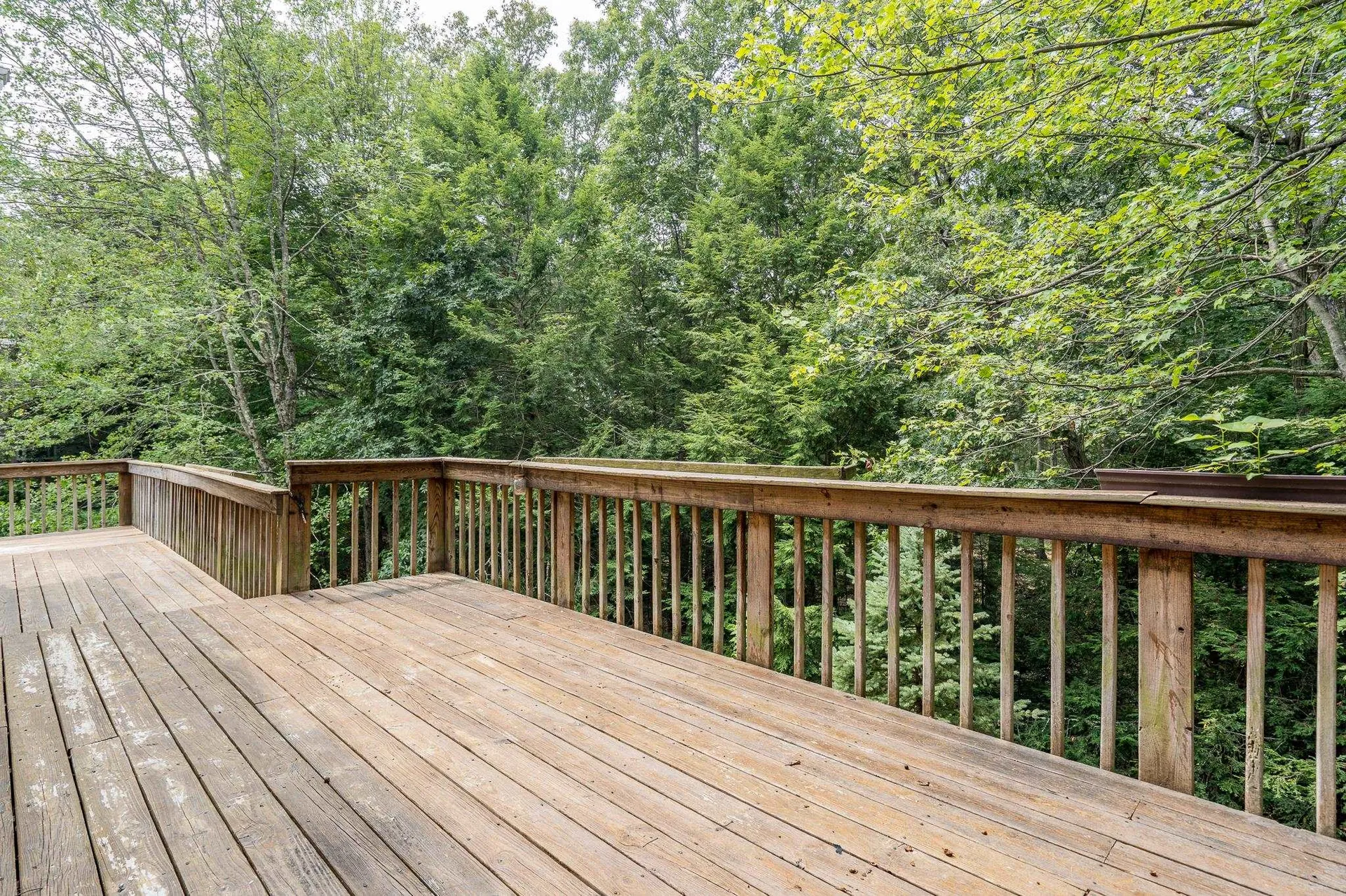 9 Pope Circle Nashua NH 03063