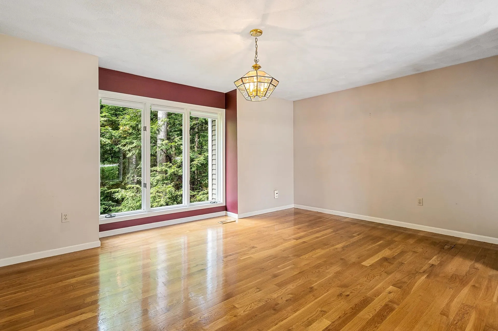 9 Pope Circle Nashua NH 03063
