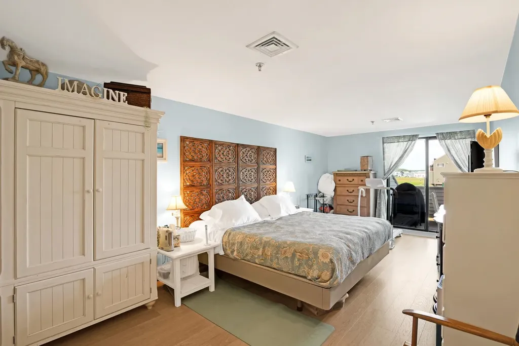 567 Ocean Boulevard Hampton NH 03842