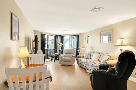 567 Ocean Boulevard Hampton NH 03842