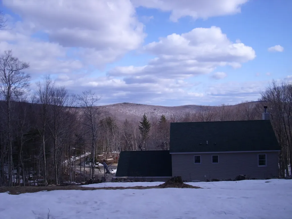 64 Bergblume Circle Stamford VT 05352