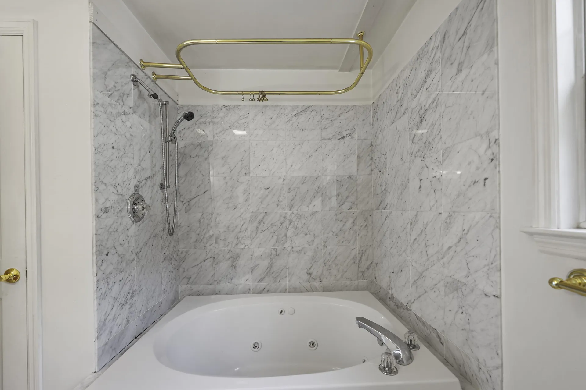 64 Bergblume Circle Stamford VT 05352