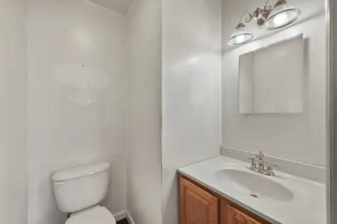 64 Bergblume Circle Stamford VT 05352